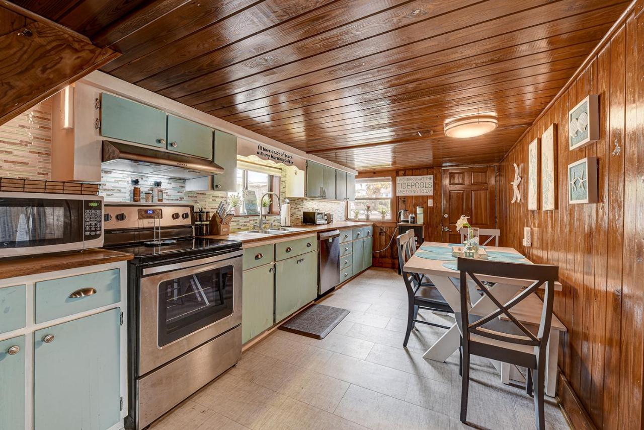 Atlantic Shores Getaway Steps From Jax Beach Private House Pet Friendly Near To The Mayo Clinic - Unf - Tpc Sawgrass - Convention Center - Shopping Malls - Under 3 Hours From Disney Jacksonville Beach Exterior foto