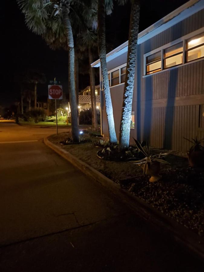 Atlantic Shores Getaway Steps From Jax Beach Private House Pet Friendly Near To The Mayo Clinic - Unf - Tpc Sawgrass - Convention Center - Shopping Malls - Under 3 Hours From Disney Jacksonville Beach Exterior foto